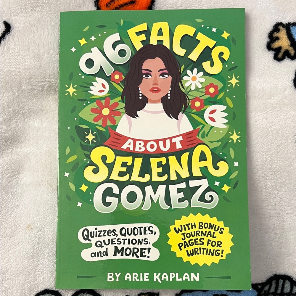 Selena Gomez Kids Learning Book - Green and Yellow